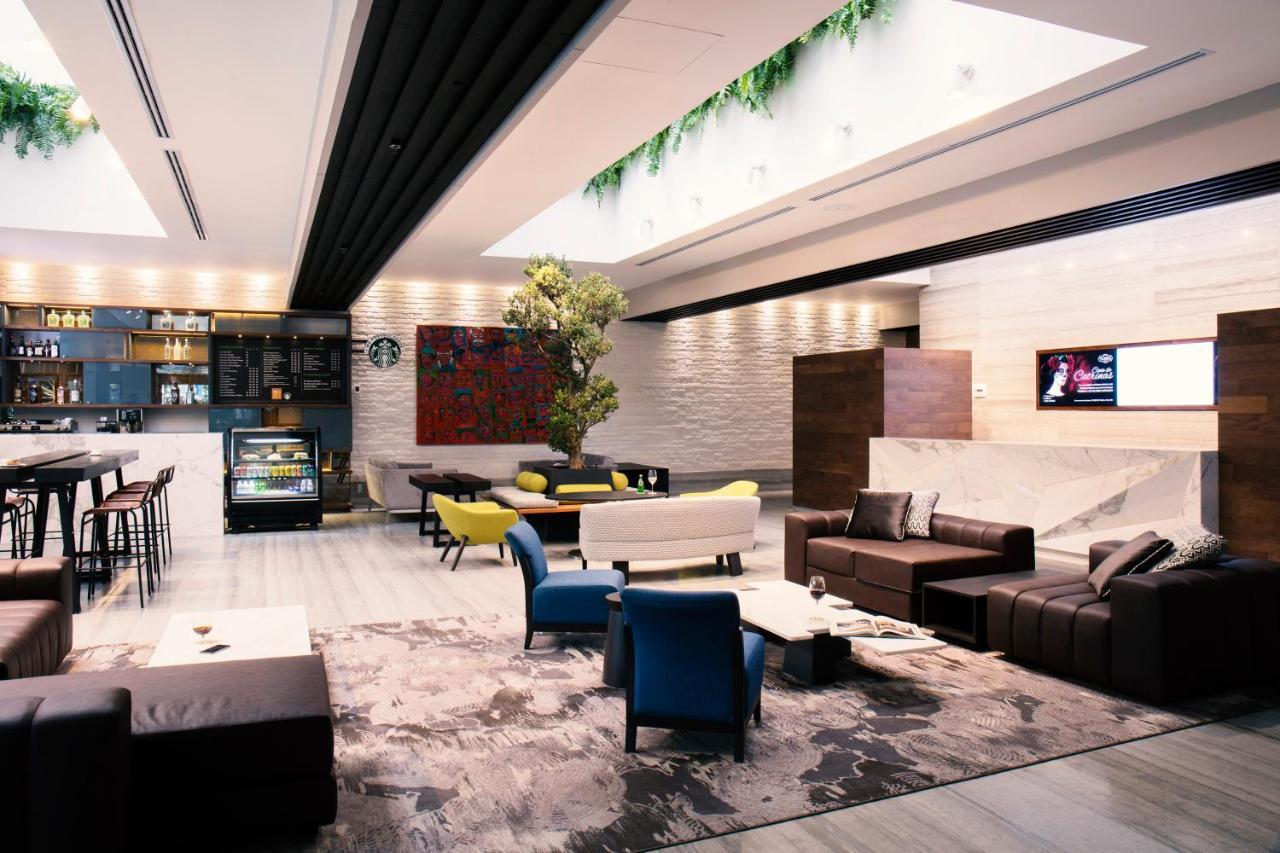Krystal Grand Suites Insurgentes Meksyk Zewnętrze zdjęcie The lounge at the airport