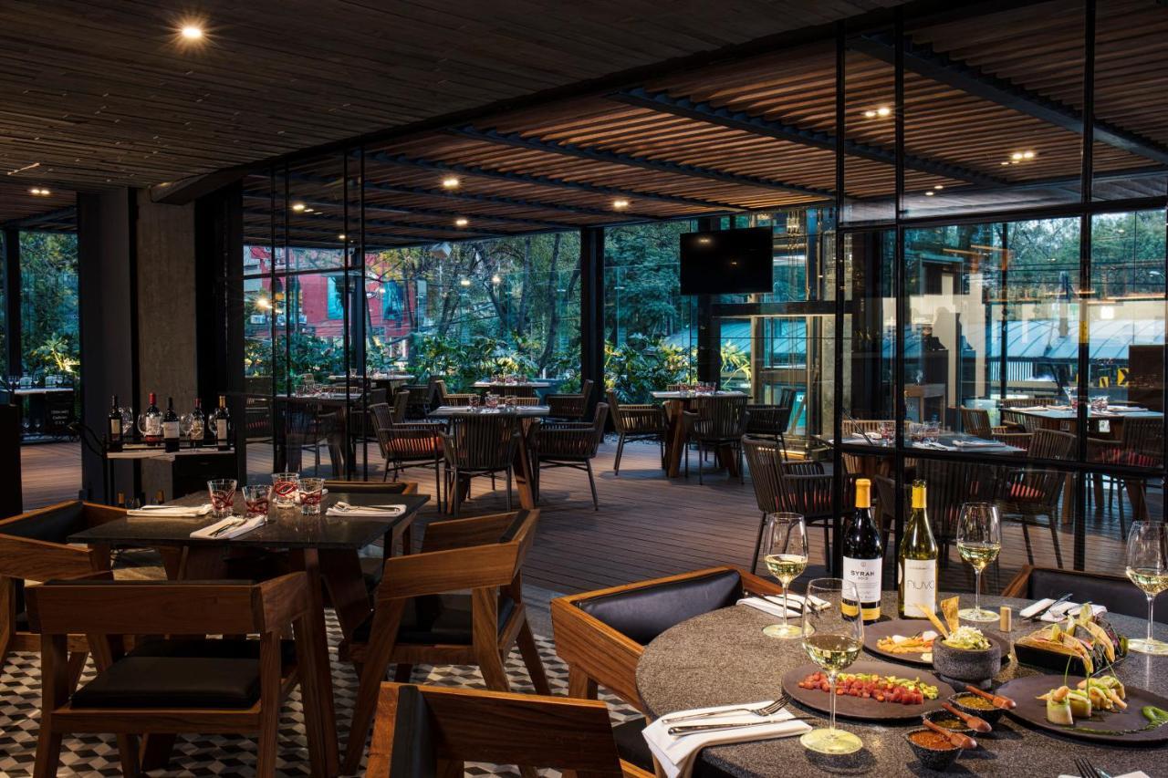 Krystal Grand Suites Insurgentes Meksyk Zewnętrze zdjęcie The interior of the restaurant