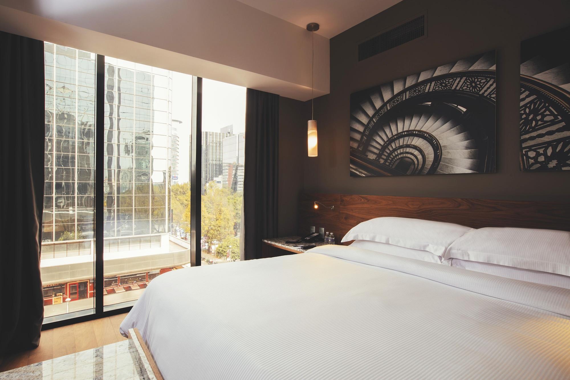 Krystal Grand Suites Insurgentes Meksyk Zewnętrze zdjęcie A room at the hotel