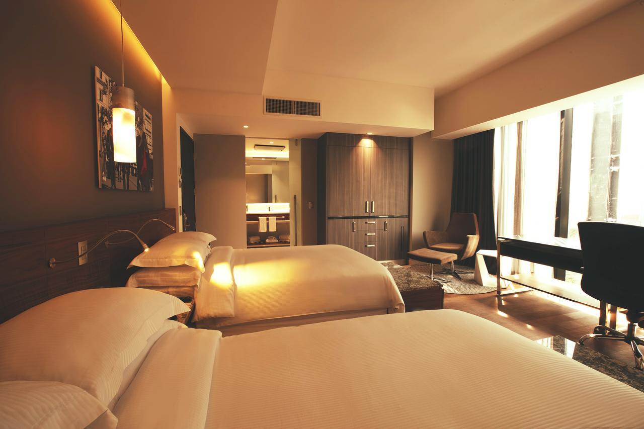 Krystal Grand Suites Insurgentes Meksyk Zewnętrze zdjęcie Deluxe Room